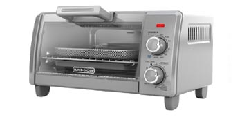 4-slice modern-style Crisp 'N Bake air fry toaster oven.